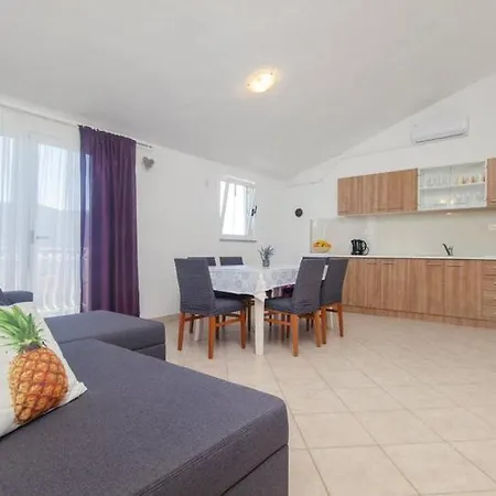 Belakusic 1 * Grebaštica