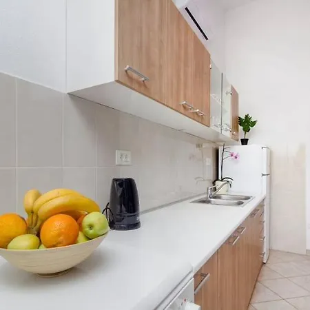 Belakusic 1 Apartament