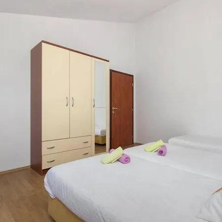 Apartament Belakusic 1