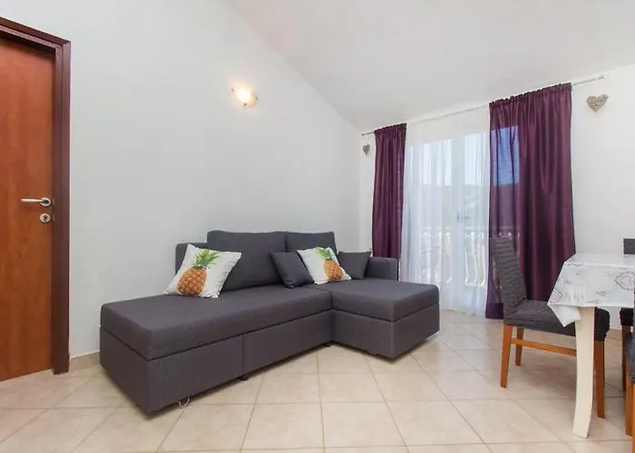 Belakusic 1 Grebaštica