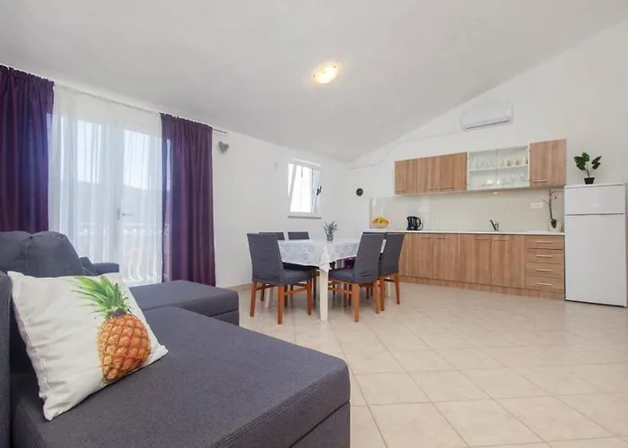 Belakusic 1 * Grebaštica