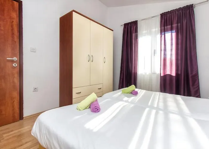 Belakusic 1 아파트 Grebaštica